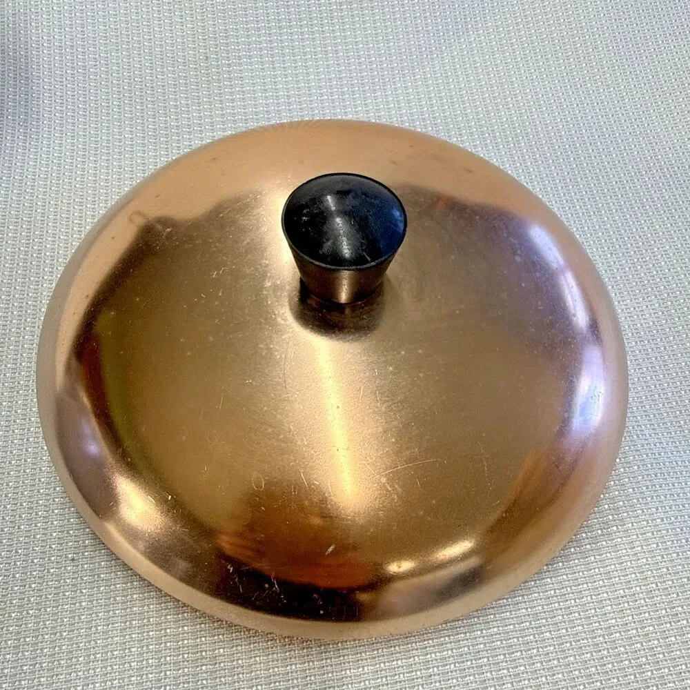 Vintage Wear Ever Aluminum Hallite 7.5 in 2.5 Qt Pot w Copper lid model 2102 1/2